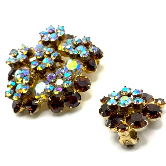 Verified 60's JULIANA D&E Set Gold & Brown 3D Floral Brooch & Clip On Earrings - Picture 4 of 7